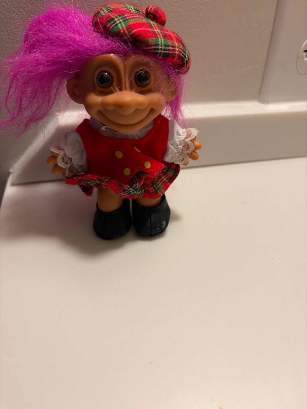 Vintage Russ Berrie Scotland Troll Doll Trolls Around The World Pink Hair 1990s
